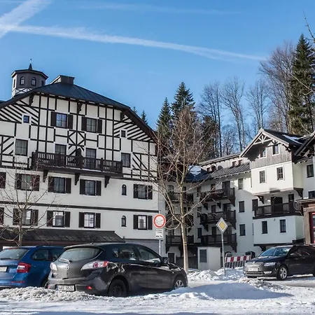 Savoy Luxury * Szpindlerowy Młyn